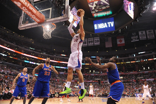 Illustration for article titled A Baseline's-Eye View Of Blake Griffin Dunking All Over The Knicks
